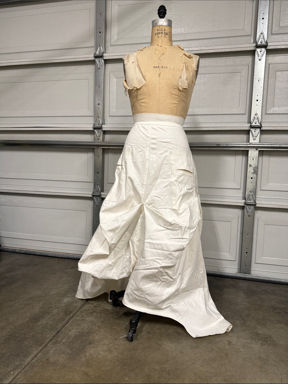 Women's White High-Waist Full Maxi Skirt